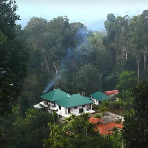 Shades Munnar